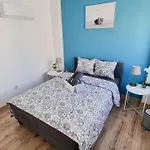 Modern Retreat: 2br Stylish With Comfy Rooms! Smart Tv With 200mbps Internet