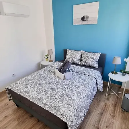 Modern Retreat: 2br Stylish With Comfy Rooms! Smart Tv With 200mbps Internet