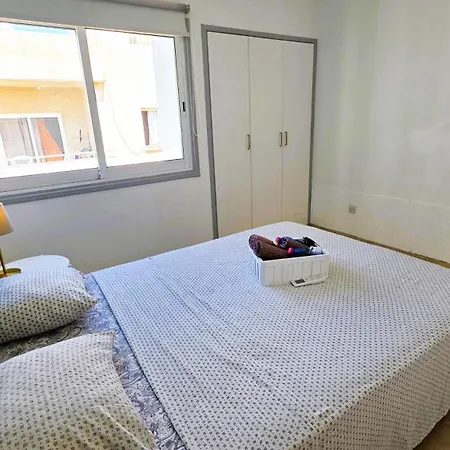 Chic 2Br Apartment Cozy And Modern Stay Апартаменты Ларнака